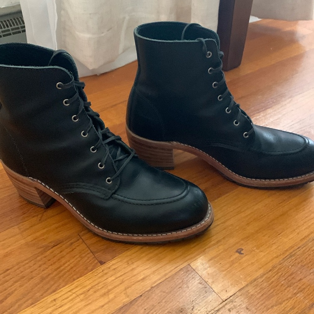 Red Wing "Clara" Women's size 10 stacked heel black leather boot